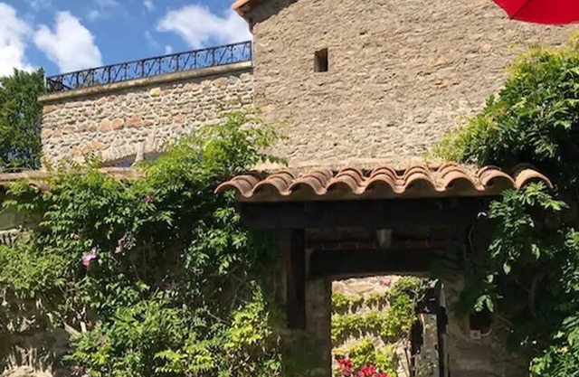 La Cigale - in former vineyard, nature park, vacation apartment for 2 people