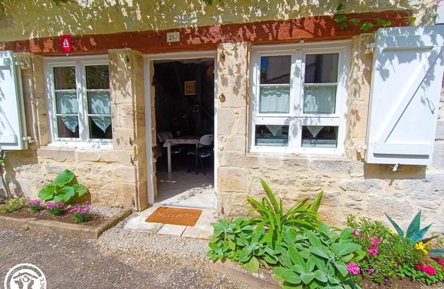 La Forge - CREYSSE - Gîte