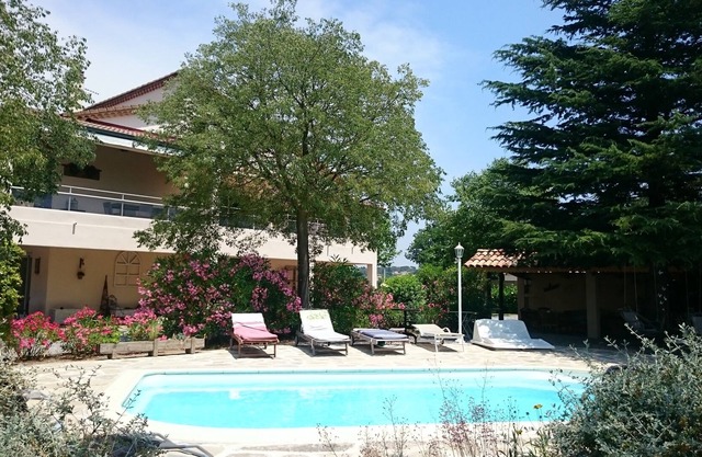 La Gardine - La Logia De Platanes