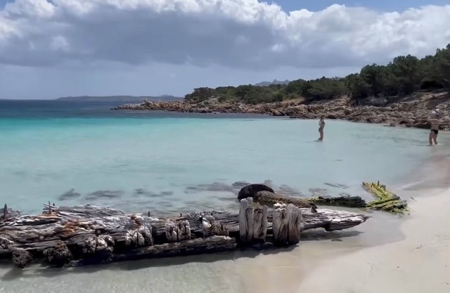 La Maddalena (ss) Two Seas