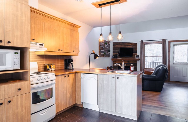 La petite saisonnière - Condo in Mont-Tremblant