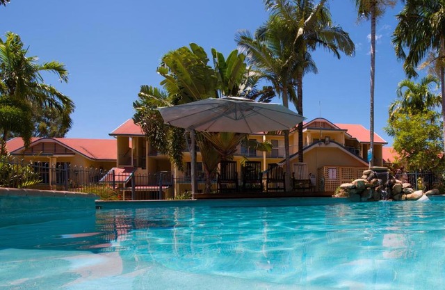 La Villa 21 days prior notice for bookings with pets contact host