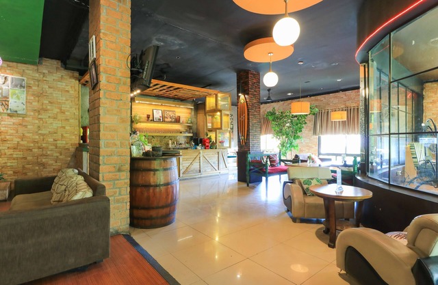 Labuana Homestay & Cafe Garden