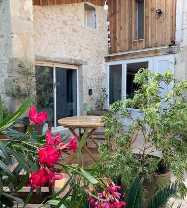 LaGarrigue - Proximité de 5 Plus Beaux Villages de France