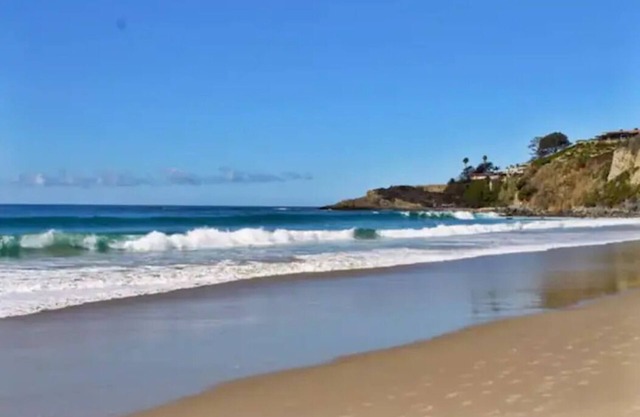 Laguna Beach Breeze 3+3