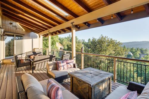 Lake Arrowhead Cabin 4 Decks, Game Room and More!