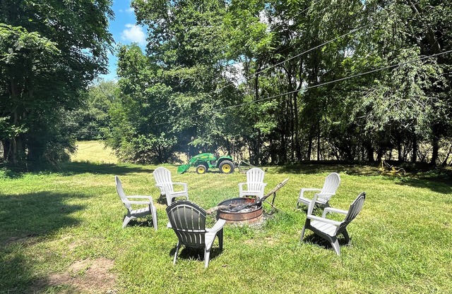 Lake Chatuge - Western Carolina Mountain Modern Farmhouse on 13 Acres!