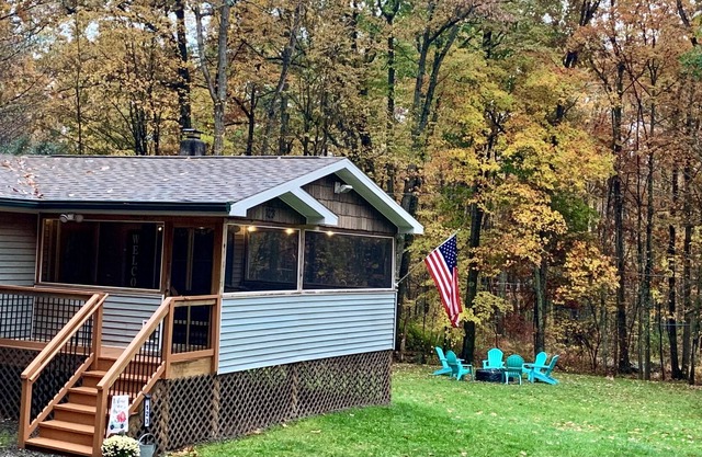 Lake Days- Hawley Home by Lake Wallenpaupack