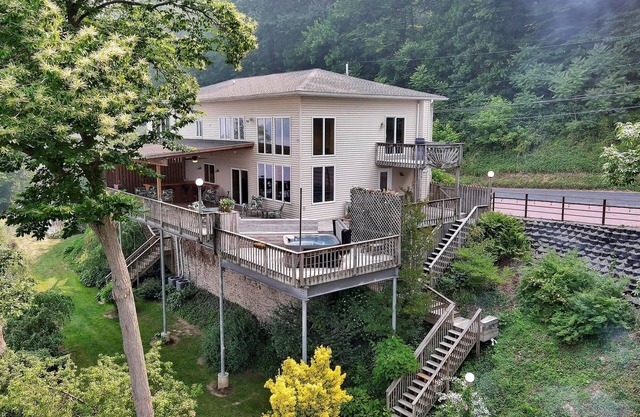 "CASA DEL LAGO" ~ Sur; Retiro frente al mar; Solo ven al paraíso para relajarte