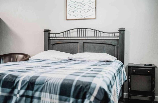 Lake Texoma Room with Kitchenette