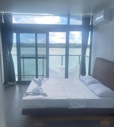 lake view apartment 湖畔别墅