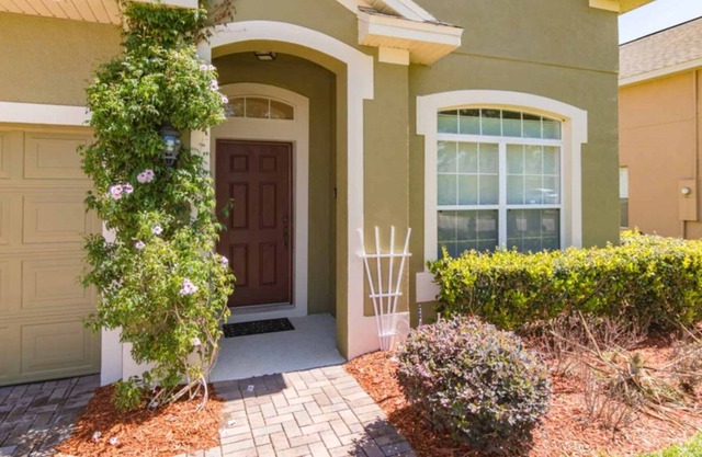 Lake View - No Rear Neighbors - Pool and Spa - Marbella North