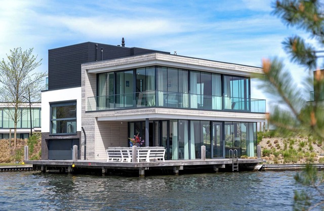 Lake villa with dock on the Veerse Meer - 8 persons - WPW-22