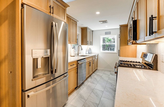 Lake Winnipesaukee Getaway w/Shared Swim Area!