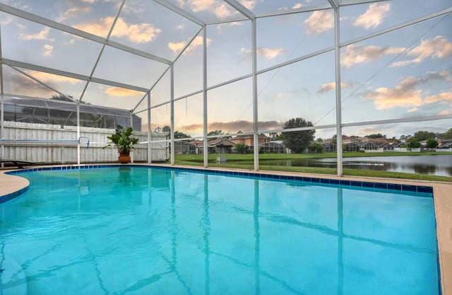 Lakefront Home, Game Room & Views