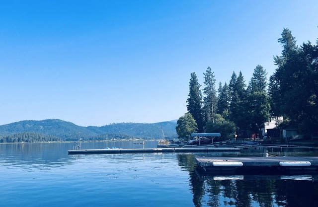 Lakefront Home on Newman Lake