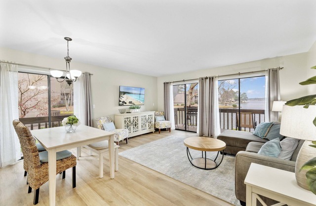 Lakefront Pinehurst Condo 2BD/2BA