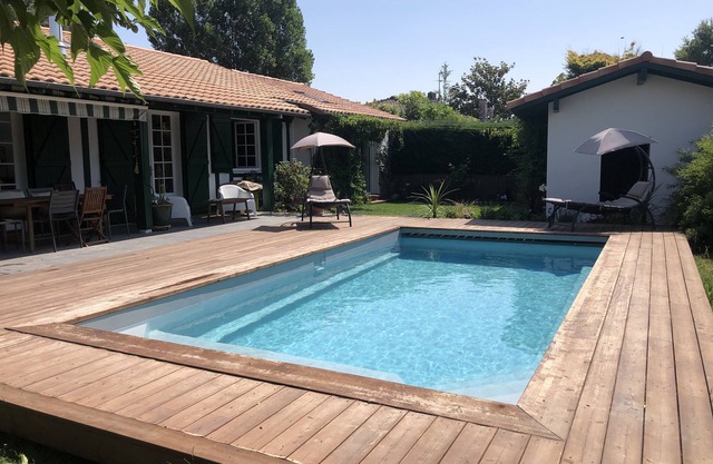 Landaise renovated, quiet, heated pool, air conditioning