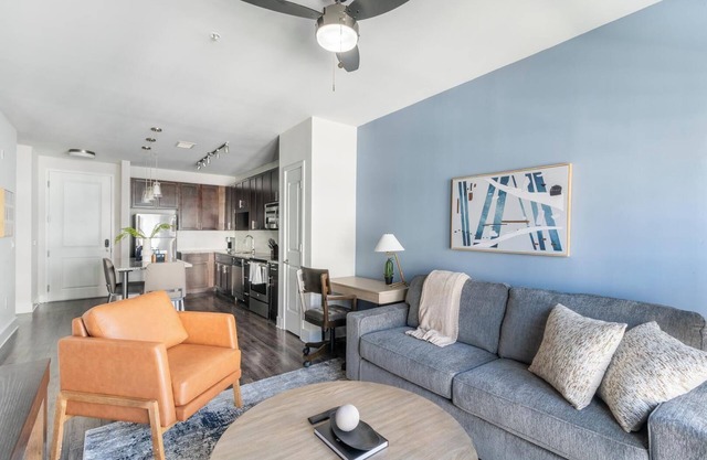 Landing | Spectacular 1BD, Gym, Rooftop Lounge