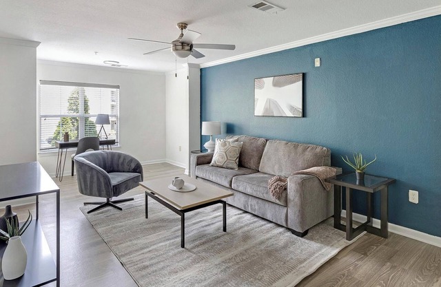 Landing at Preston at Hillwood - 2 Bedrooms in ...