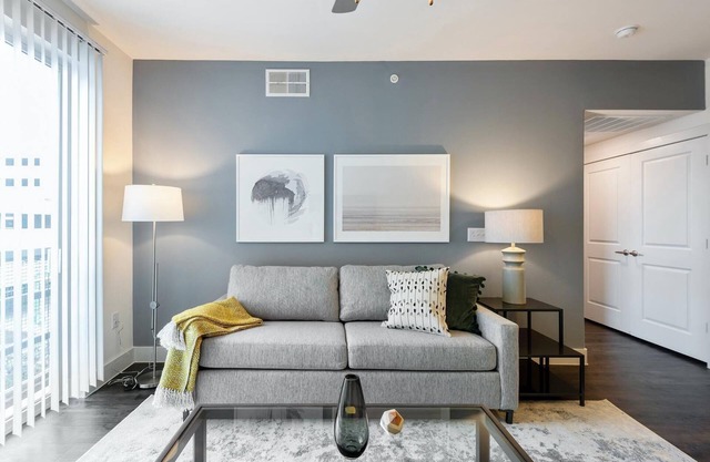 Landing at Preston at Hillwood - 1 Bedroom in M...