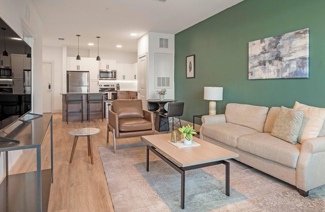 Landing | Beautiful 1BD, Courtyard, Pool