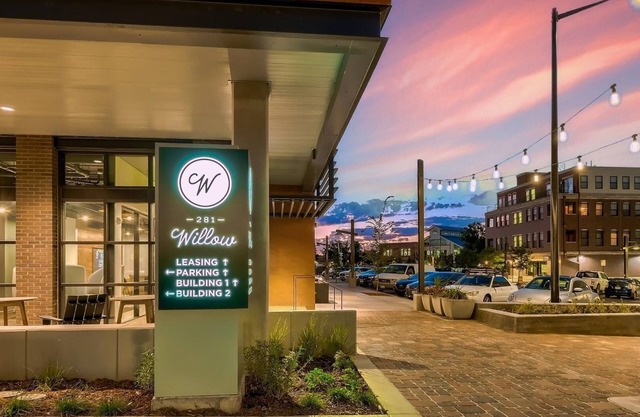 Landing | Modern 1BD in Fort Collins