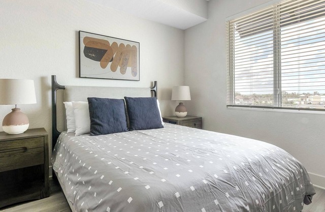 Landing | Modern 1BD, Yoga Studio, Clubhouse