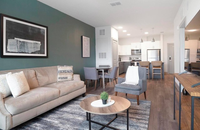Landing | Amazing 1BD, Pool, Courtyard
