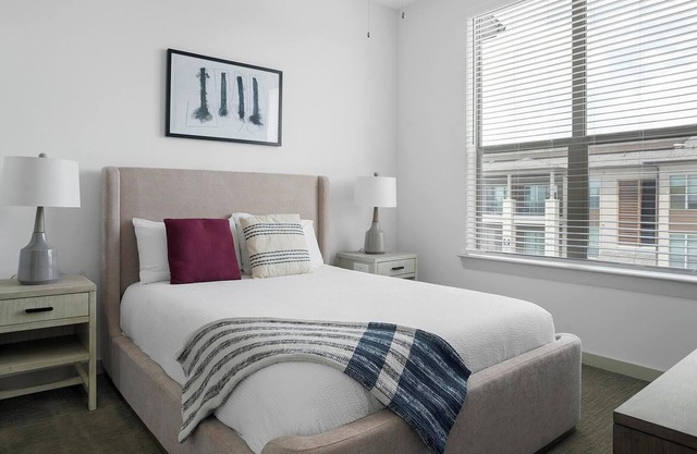 Landing | Stunning 1BD, Yoga Studio, Clubhouse