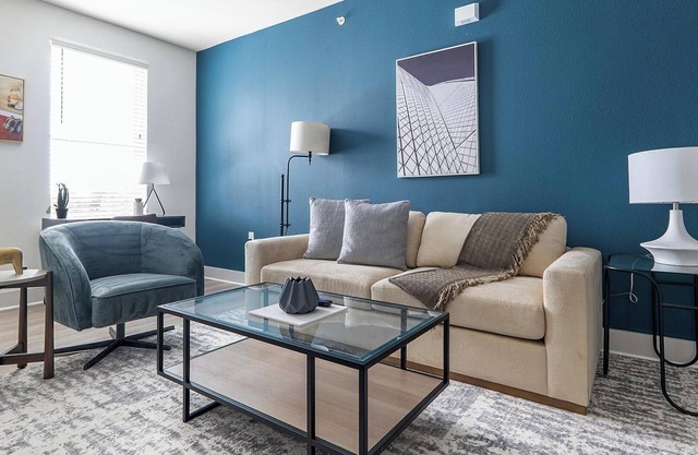 Landing | Stylish 1BD, Gym, Pool