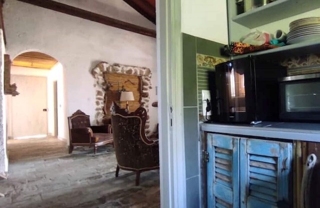 Laperla Roof Garden House