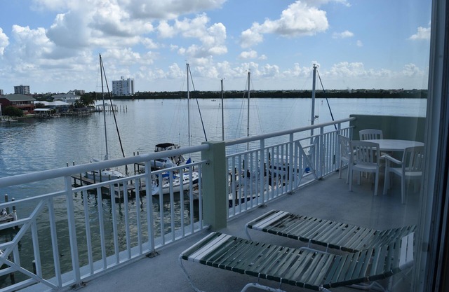 Gran ático de 3 dormitorios con vistas a la bahía de Clearwater