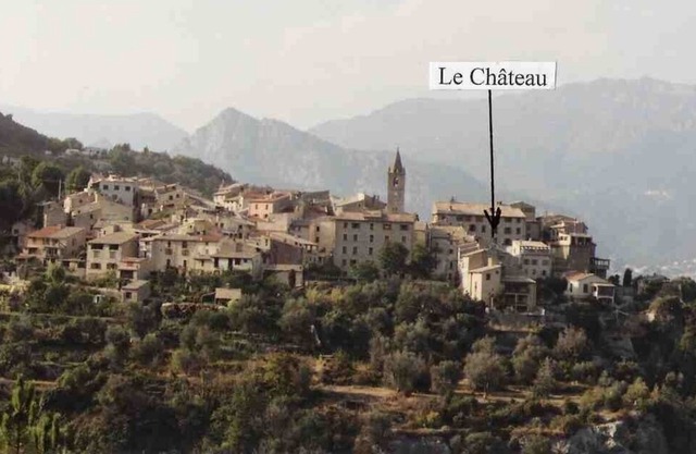 Gran apartamento en el pueblo de Castillo en el interior de Niza -. 30 min de la playa.