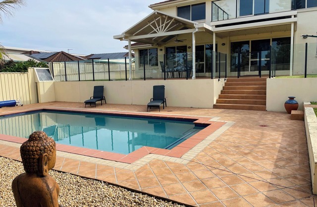 Large Coastal Retreat with Saltwater Pool Shell Cove