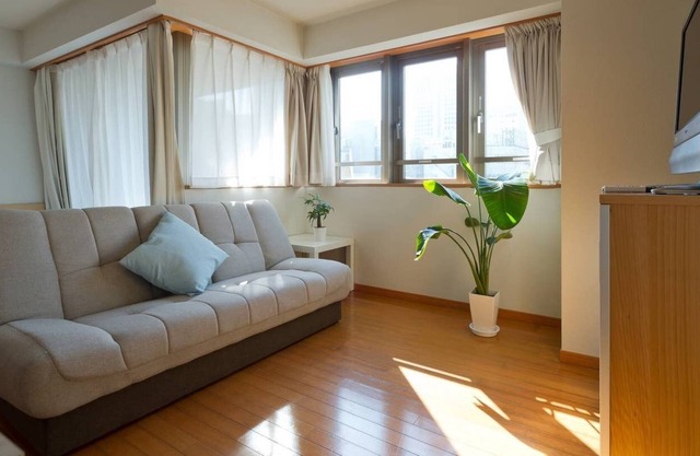 Amplio y acogedor estudio en el centro: a 1 minuto de la estación de Akabanebashi, una habitación súper cómoda en la tranquila Azabu