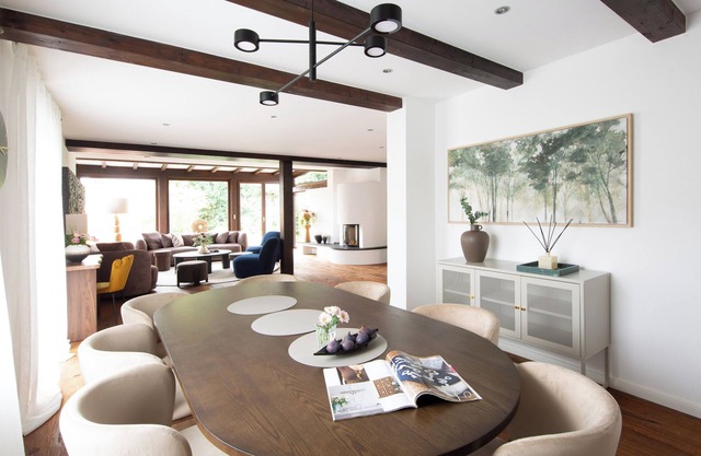 Large designer apartment with terrace near Munich