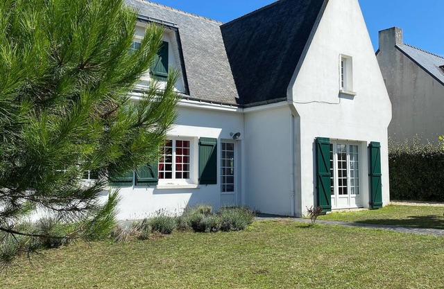 Casa de la familia piriac en el mar