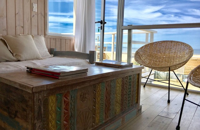 LAS MARINAS BEACH HOUSE - Beachfront Houses