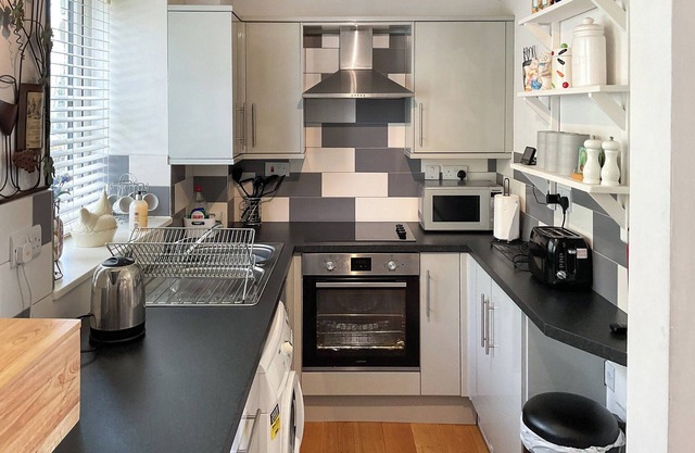 Lavender Cottage - UK48957