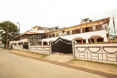 Lazo Silver Lake , Ooty