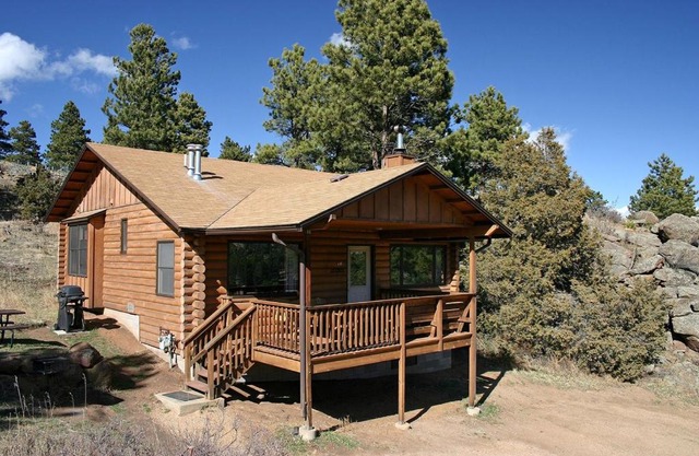 Lazy R Cottages- 14 cabin