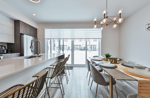 New construction 3 bedroom townhouse in Mirabel