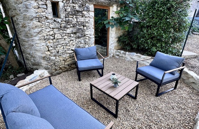 Le Mas Du Gentilhomme Lavender guest room