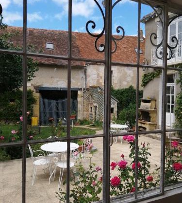 Le Relais des Roses- Sauna, Chambres d'hôtes, Gîte