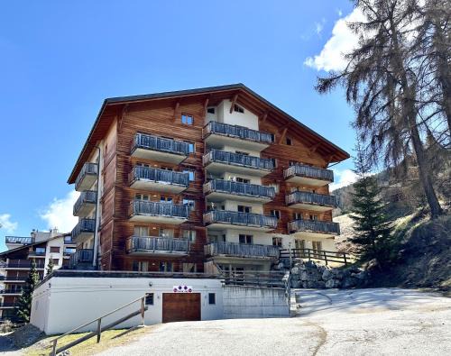 Le Rocher l Pied des pistes l By CosyHome
