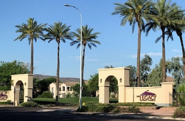 Legacy Golf Resort ~ Entrenamiento de primavera 2020 ~ 4. 5 * 1-Bdrm Condo ~ Ubicación ~ Servicios +++