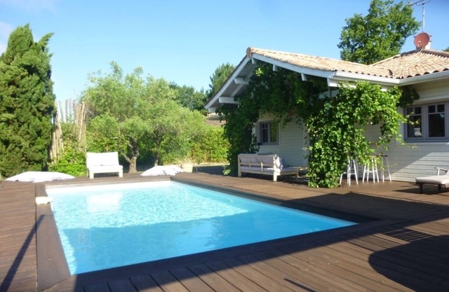 Casa de vacaciones con piscina climatizada en Lege Cap Ferret