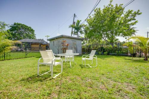 Less Than 3 Mi to Hard Rock Stadium Miami Home with Sunroom