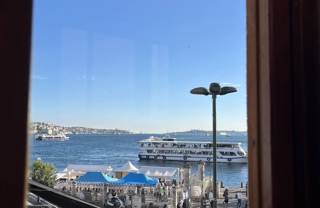 Levant Pension de Luxe